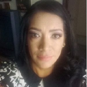 Meet your Posher, Claudia